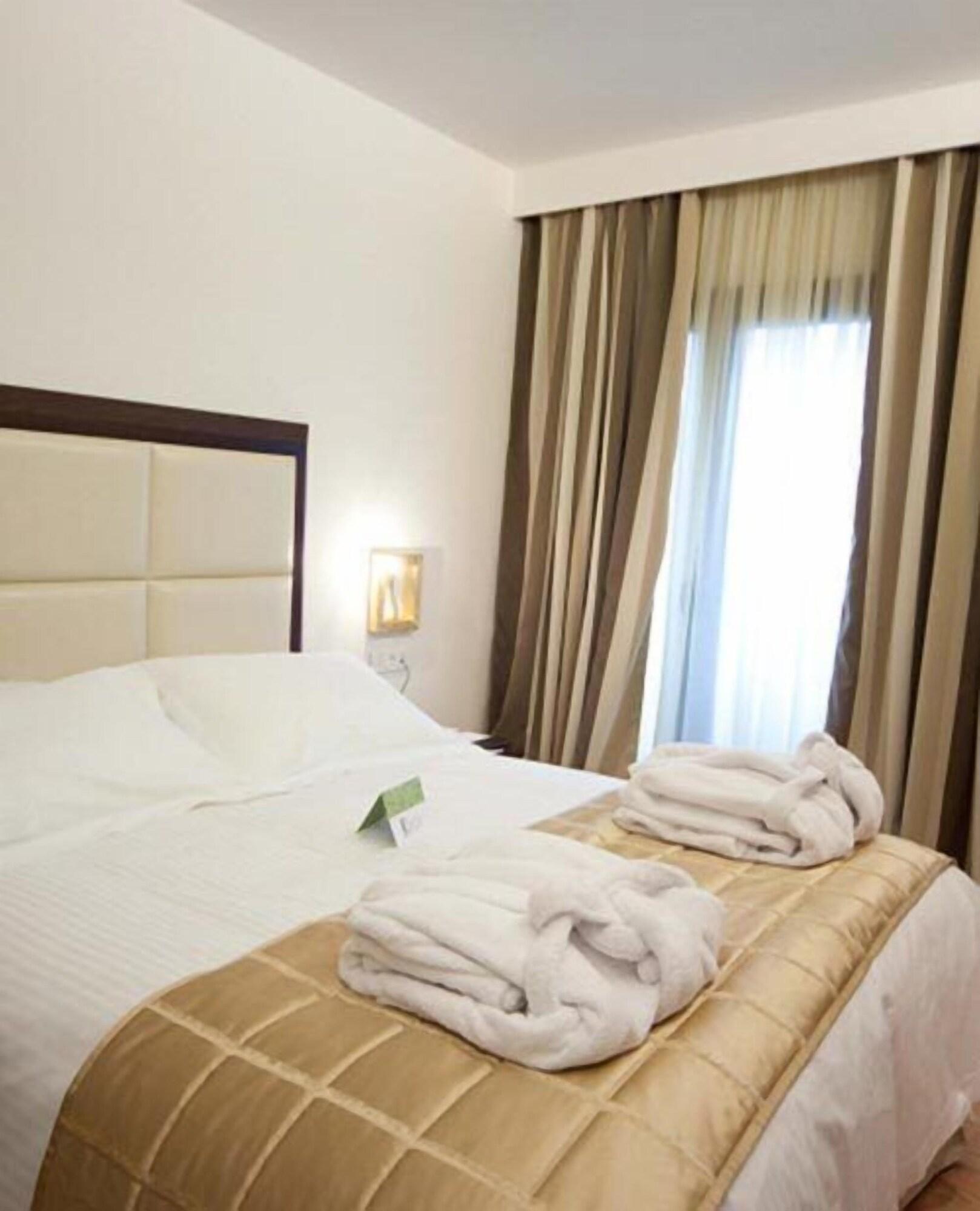 Kalavrita Canyon Hotel & Spa ภายนอก รูปภาพ