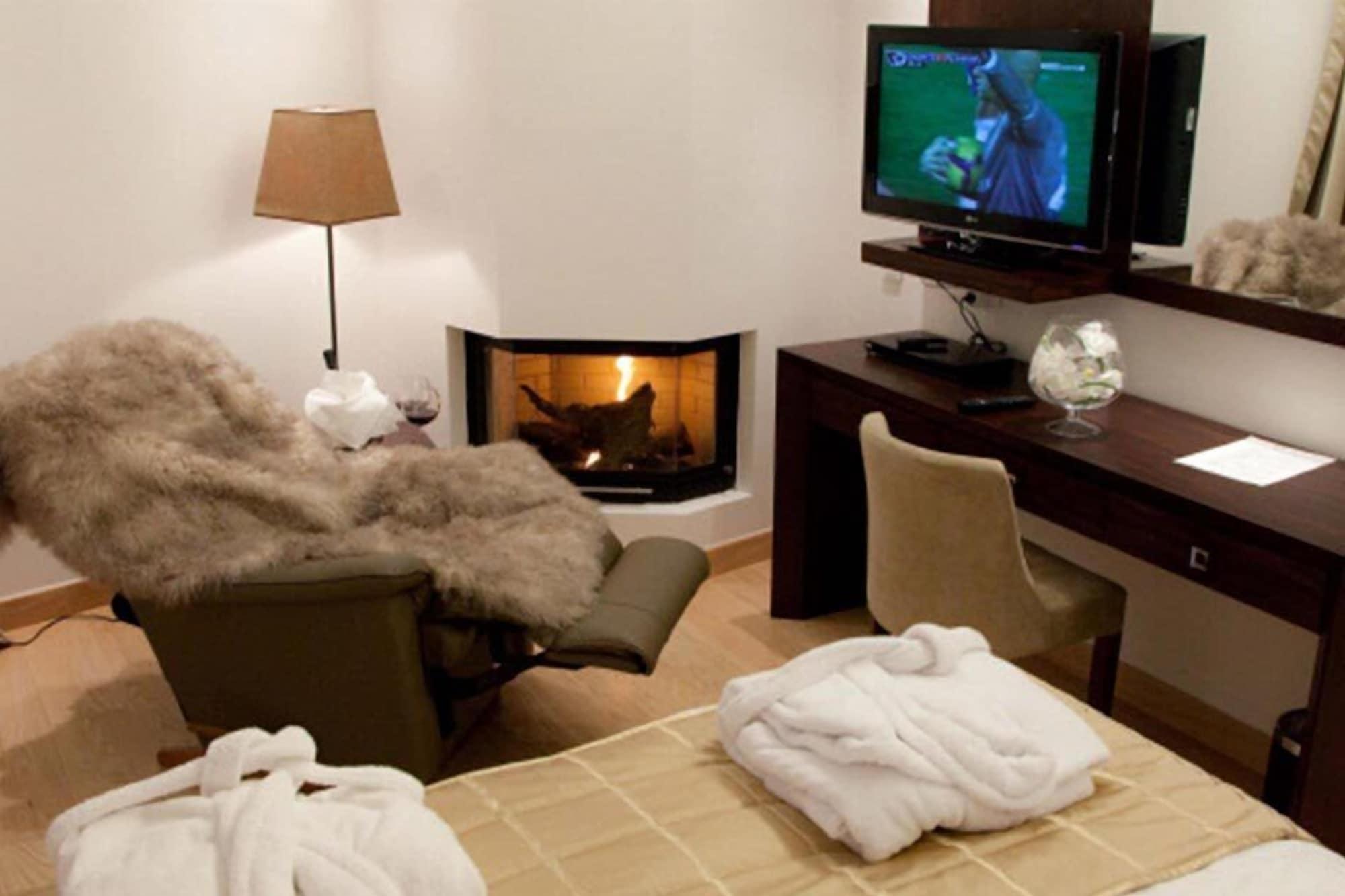 Kalavrita Canyon Hotel & Spa ภายนอก รูปภาพ