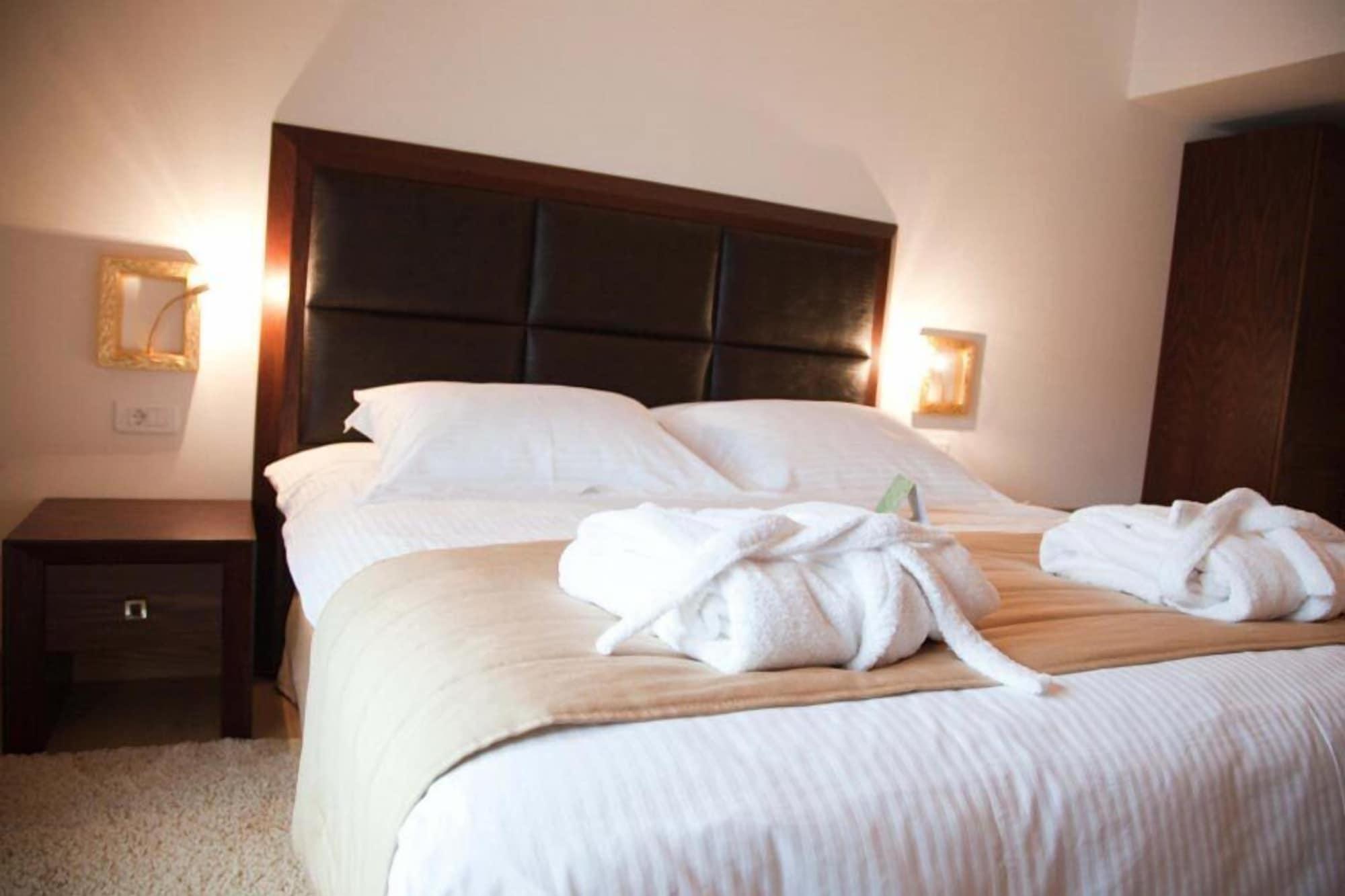 Kalavrita Canyon Hotel & Spa ภายนอก รูปภาพ