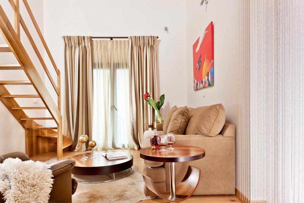 Kalavrita Canyon Hotel & Spa ภายนอก รูปภาพ